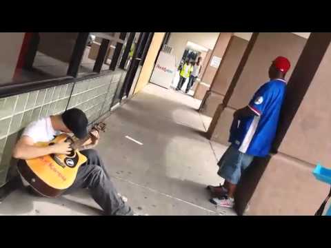 Amazing jam session – Three random guys sing together