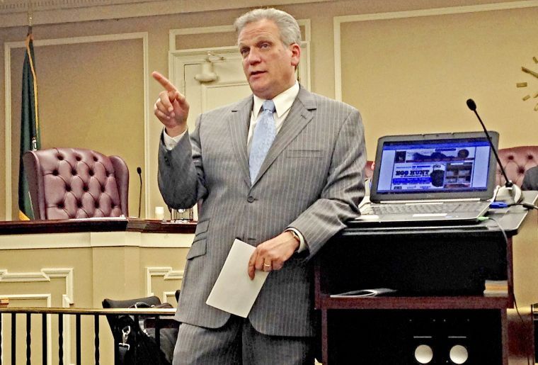 Mangano open to return of 6th Precinct