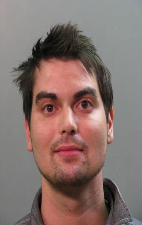 Man arrested in North Hills for driving drunk on wrong side of expressway Man arrested in North Hills for driving drunk on wrong side of expressway