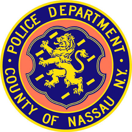 Off-duty Old Westbury police officer helps revive man in cardiac arrest, Nassau police say