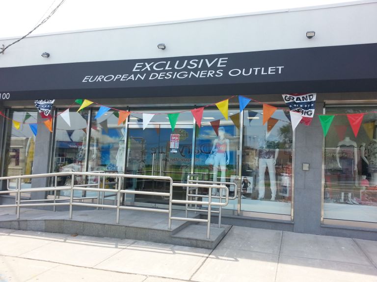 European designer outlet opens in New Hyde Park European designer outlet opens in New Hyde Park
