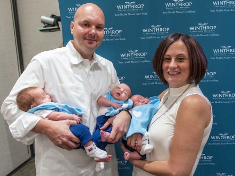 Mineola hospital hosts birth of identical triplets Mineola hospital hosts birth of identical triplets