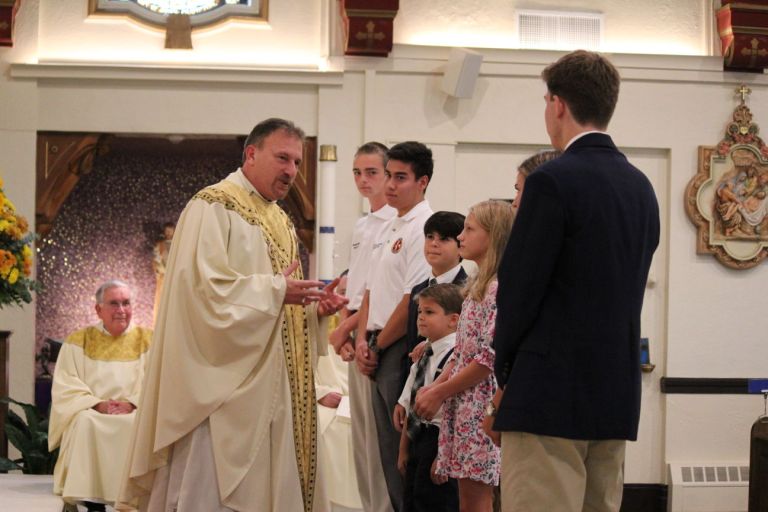 St. Mary’s Catholic Church of Manhasset installs new pastor