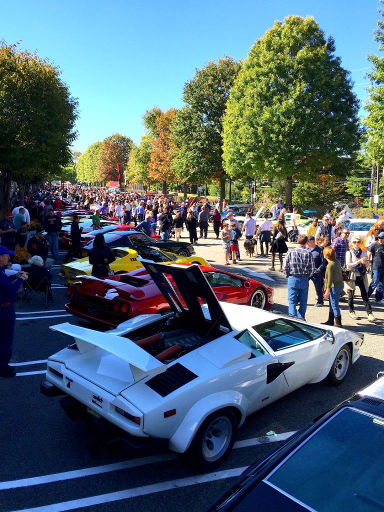 Americana Manhasset Hosts 11th Annual Concours d’Elegance