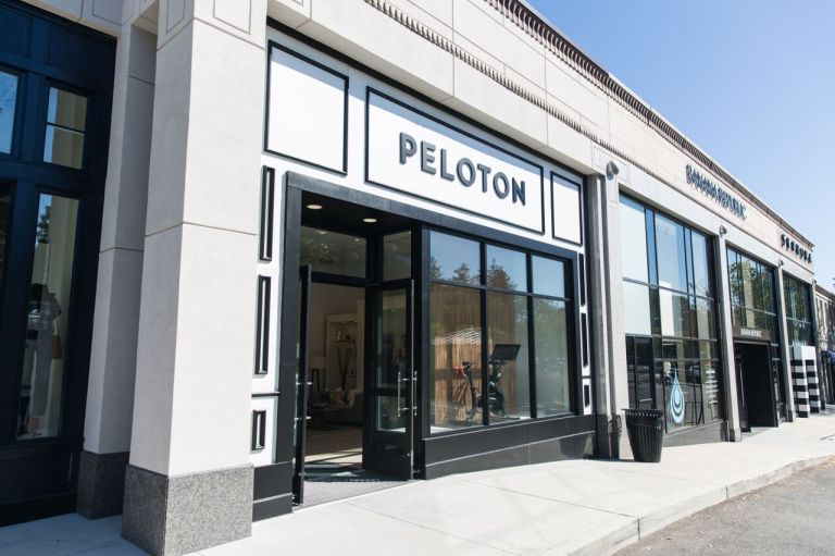 Bicycle chain Peloton finds a home in Manhasset