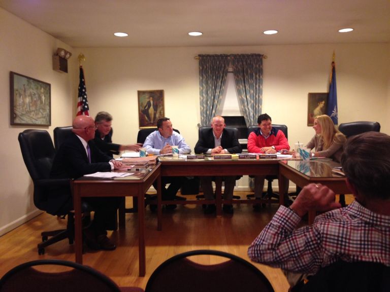 Munsey Park Board of Trustees announces two trustee positions will be open in 2016