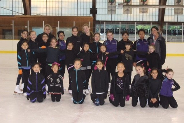Teams ready for synchro skating season Teams ready for synchro skating season