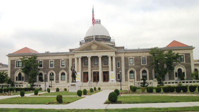 County Legislature overrides Mangano’s budget veto County Legislature overrides Mangano’s budget veto
