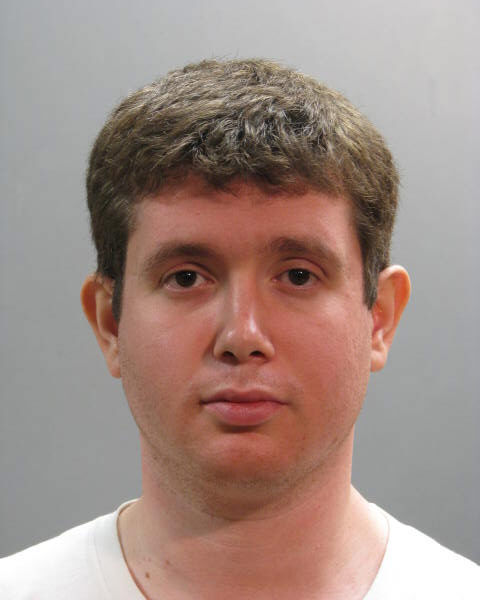 Roslyn Heights man arrested in theft Roslyn Heights man arrested in theft