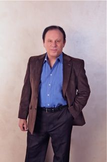 Retired Roslyn High music director to play Lefrak Hall