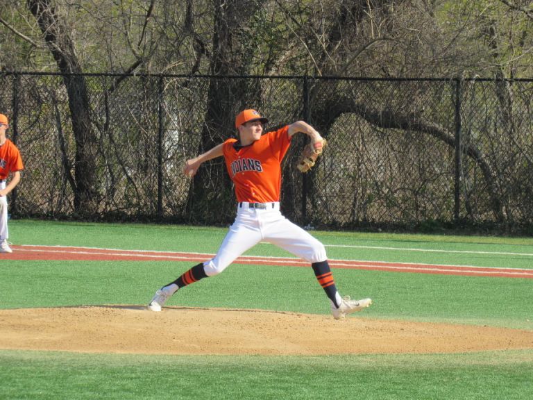Manhasset defeats Sewanhaka, 8-3 Manhasset defeats Sewanhaka, 8-3
