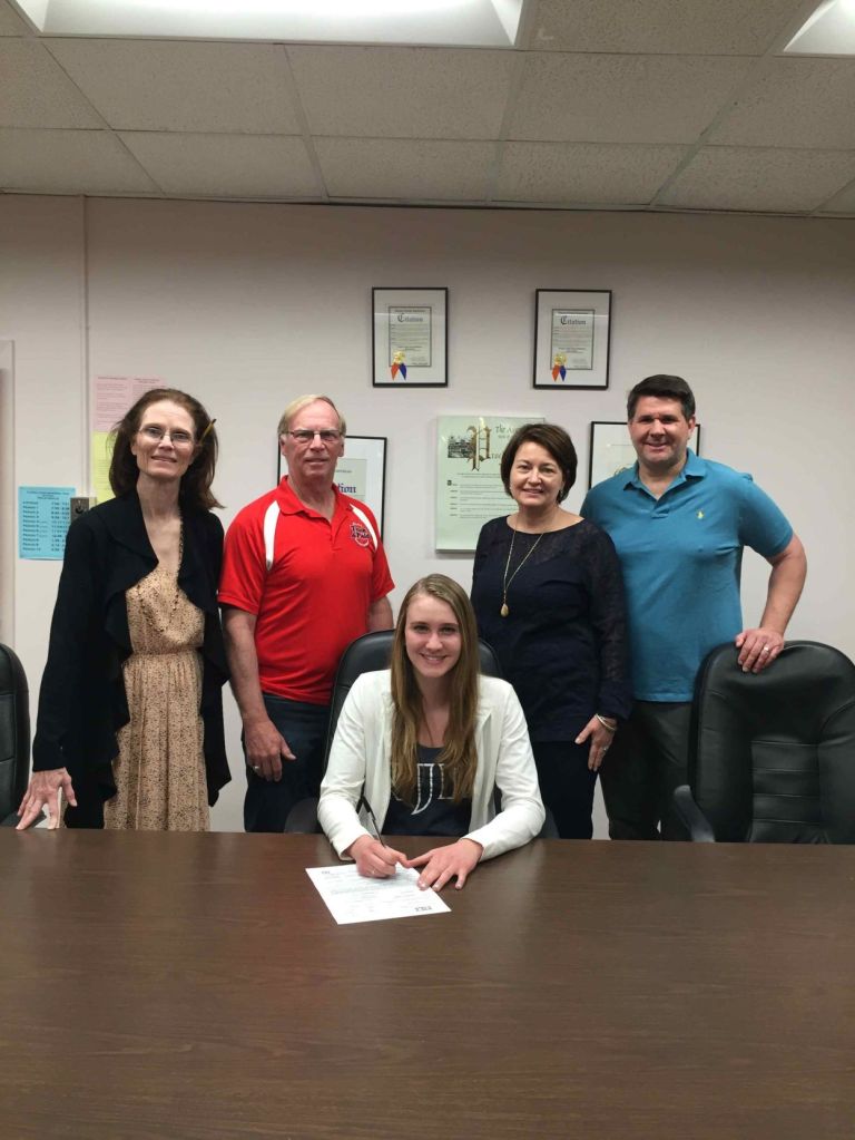 Floral Park’s Morgan running toward NJIT