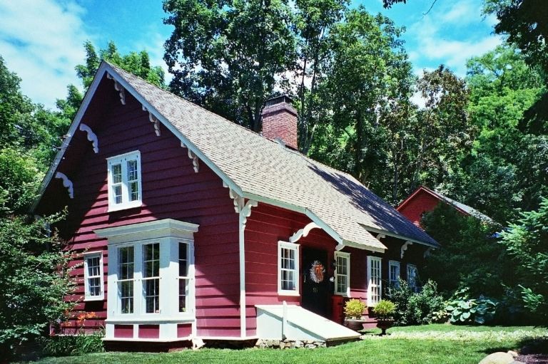 Historic Home for Sale in the Village of Roslyn