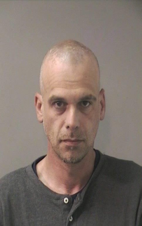 Cops arrest 2 connected to Floral Park burglary Cops arrest 2 connected to Floral Park burglary