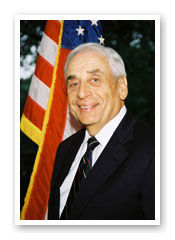 Adam Hoffman elected mayor of Lake Success Adam Hoffman elected mayor of Lake Success