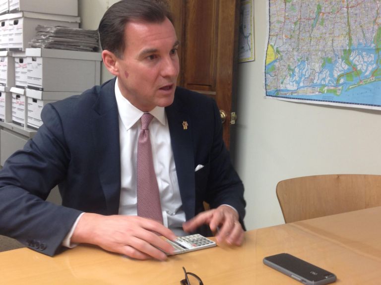 Tom Suozzi touts ability to get things done