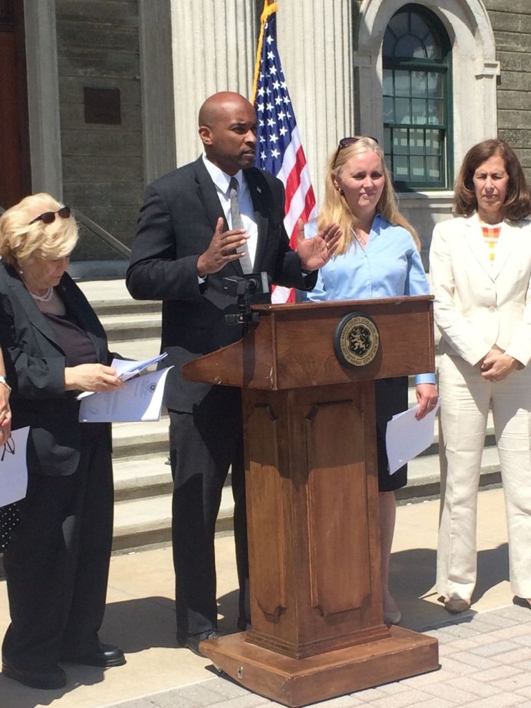 Nassau Dems blast GOP leadership Nassau Dems blast GOP leadership