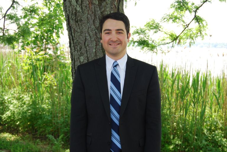 GOP taps Matthew Varvaro, ex Pataki adviser, for Assembly run GOP taps Matthew Varvaro, ex Pataki adviser, for Assembly run