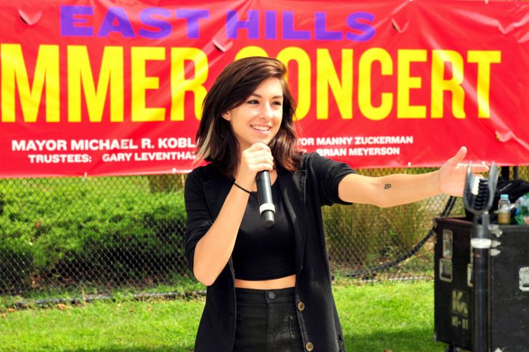 Singer came to East Hills before shooting death Singer came to East Hills before shooting death