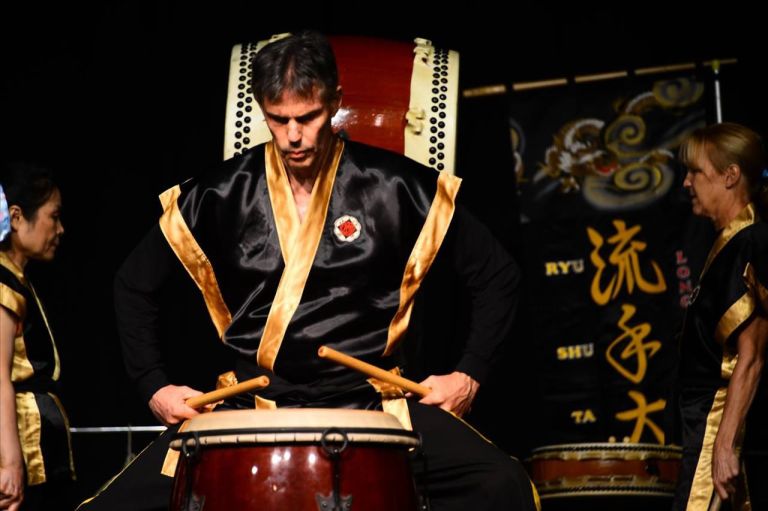 Plaza to feature Asian-American performers Plaza to feature Asian-American performers