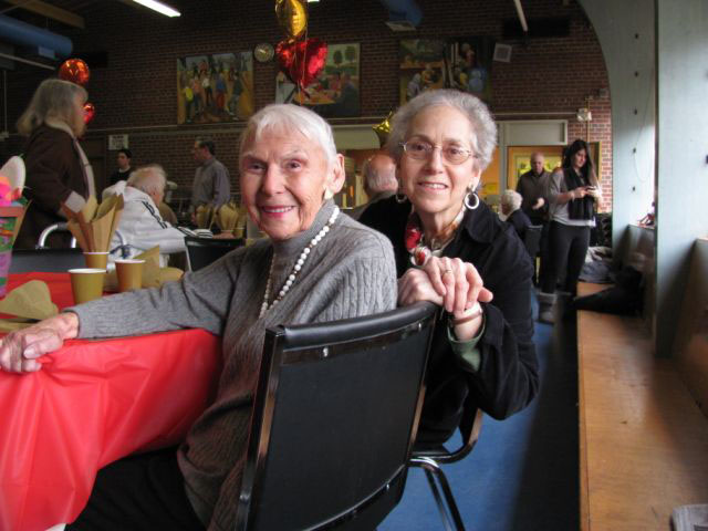 Business circle serves seniors