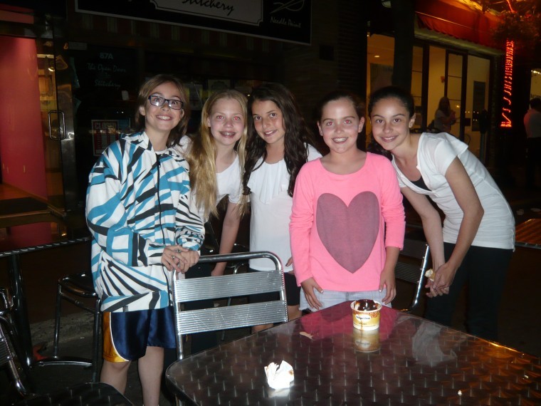 Great Neck Plaza Promenade Night a hit Great Neck Plaza Promenade Night a hit