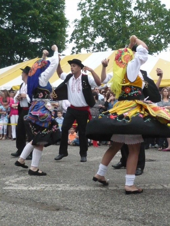 Portuguese celebrate culture Portuguese celebrate culture