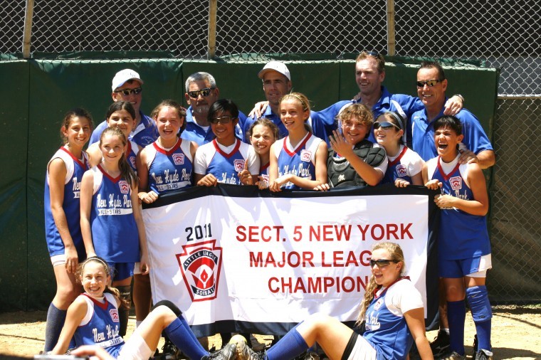 New Hyde Park girls defeat South Shore Little League 7-6