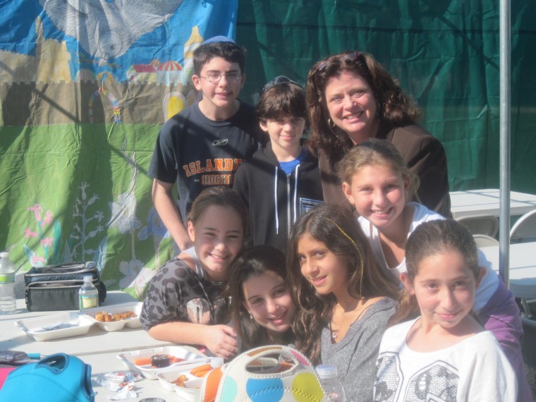 Solomon Schechter vandalized