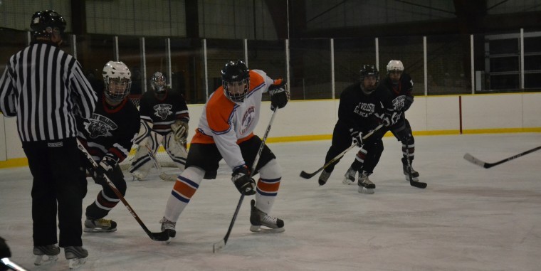 Great Neck dropped an 8-6 decision against East Williston earlier this week