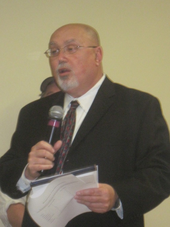 Herricks plans more job cuts