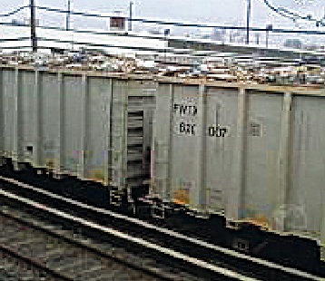 Feds claim end of train debris: Strauss Feds claim end of train debris: Strauss