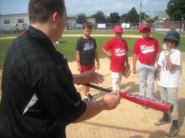 Mineola boys pitch, hit and run