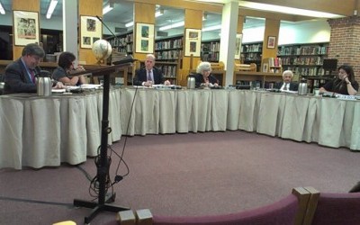 Parents voice school concerns Parents voice school concerns
