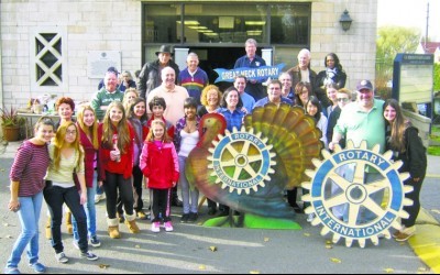 Rotary spreads turkey cheer