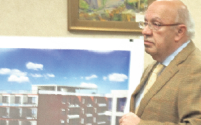 Plaza board leery of Grace Ave. variances