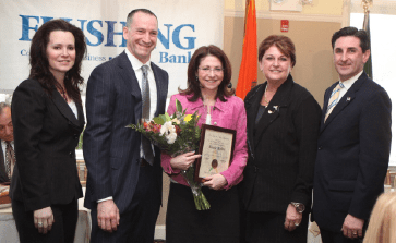 Town honors two Roslyn women Town honors two Roslyn women