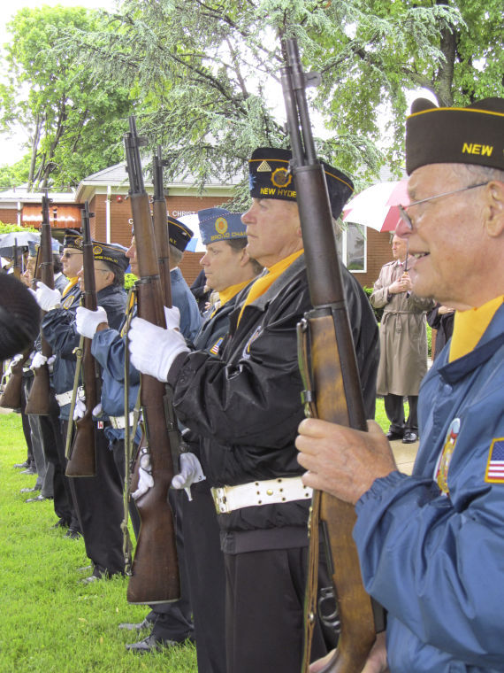 New Hyde Park honors its war dead