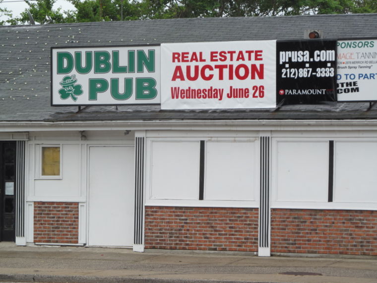 Dublin Pub loses license, up for auction