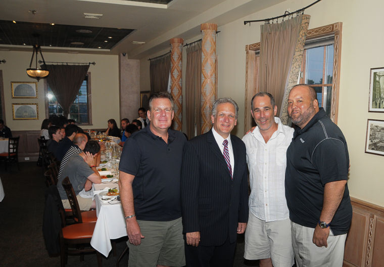 Send-off dinner for Maccabi hockey team Send-off dinner for Maccabi hockey team