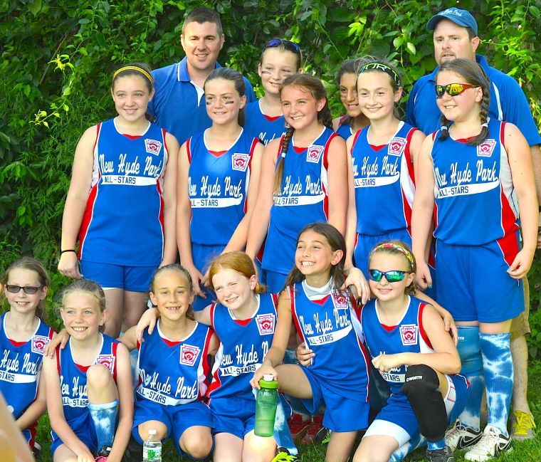 NHP 10U girls finish third in District 29