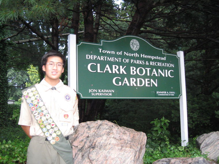 Eagle Scout holding fundraising project Eagle Scout holding fundraising project