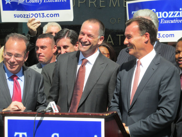 Haber endorses Suozzi in exec race