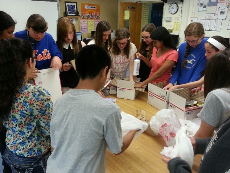 NHP students send books to soldiers NHP students send books to soldiers