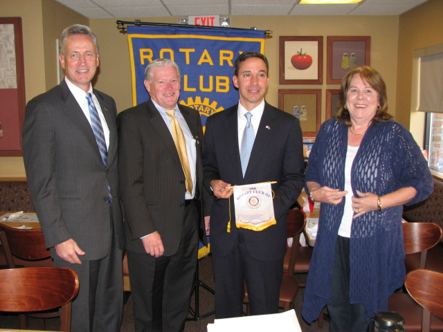 Guest speakers at WP Rotary meeting