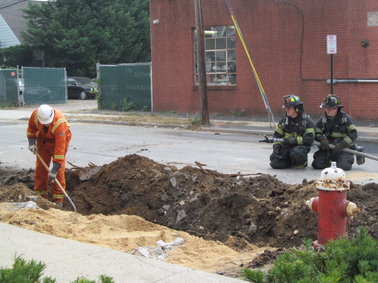 Businesses, homes cleared by gas leak Businesses, homes cleared by gas leak