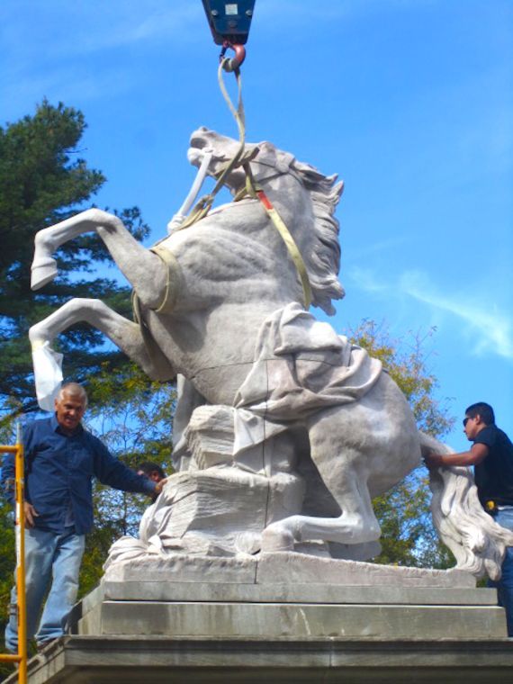 Horse statue to be unveiled Saturday Horse statue to be unveiled Saturday