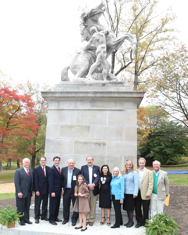 Mackay horse statue unveiled in new home