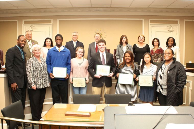 Manhasset volunteers lauded for service Manhasset volunteers lauded for service