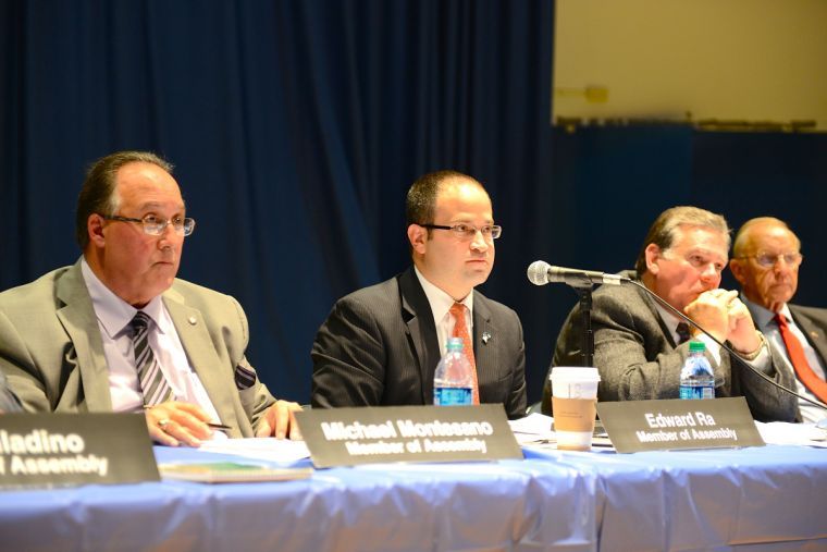 Pols put Common Core on hotseat Pols put Common Core on hotseat